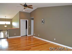 44 Haywood Avenue - Photo 2
