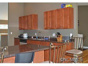 44 Haywood Avenue - Photo 4