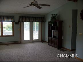 90 Sapphire - Photo 2