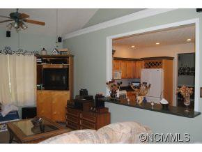 110 Bumont - Photo 7