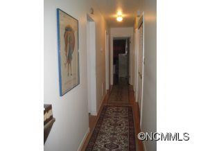 726 Fairview Road - Photo 8