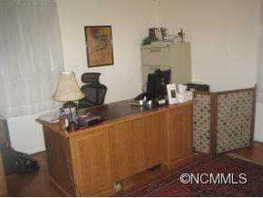 726 Fairview Road - Photo 9