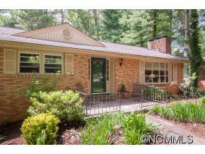 16 Briarcliff Drive - Photo 2