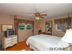 16 Briarcliff Drive - Photo 13