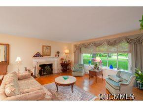 16 Briarcliff Drive - Photo 4