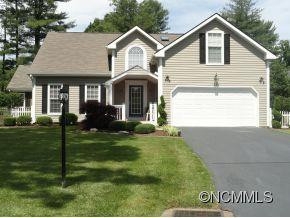 7 Old Applewood Lane