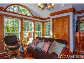 221 John Tate - Photo 17