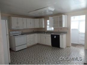 368 Commerce - Photo 14