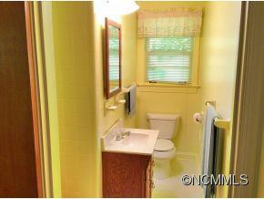 15 Woodcrest Road - Photo 16