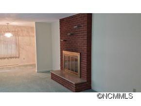 15 Woodcrest Road - Photo 4