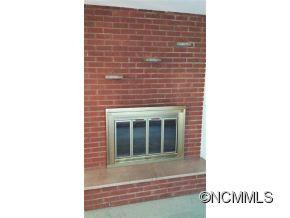 15 Woodcrest Road - Photo 5