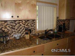 82 Grandview Road - Photo 4