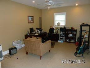 23 Kirkland Drive - Photo 11