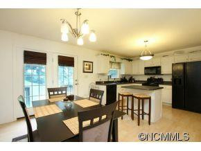 25 Central Ave - Photo 4