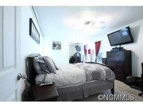 25 Central Ave - Photo 8