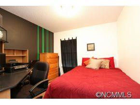 25 Central Ave - Photo 10