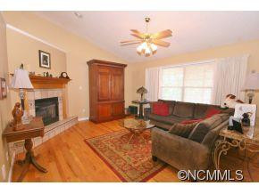42 Red Maple Drive - Photo 4