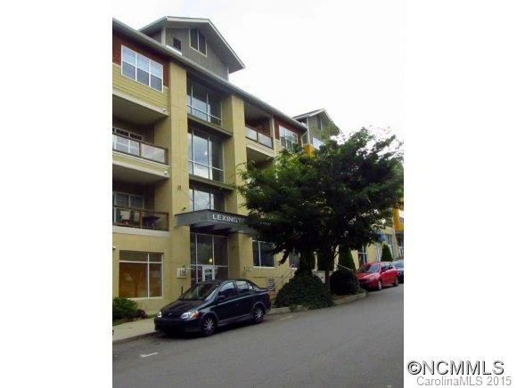 155 South Lexington 307B