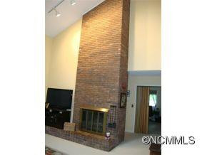17A MOLAND DRIVE - Photo 6
