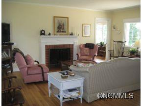 100 Sheridan Road - Photo 4
