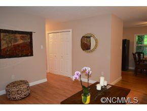 23 Evelake Drive - Photo 5