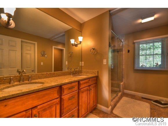 621 Blue Ridge Road - Photo 17