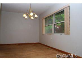 1004 Park Place Trl - Photo 4
