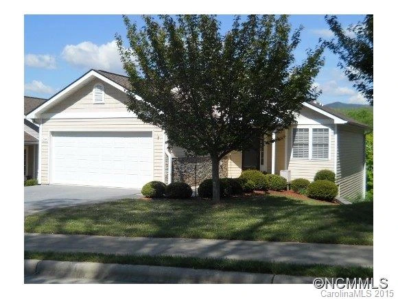 20 W.  Danbury Ln