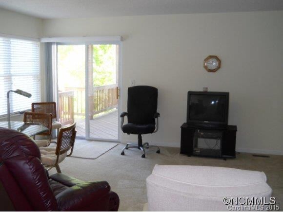 20 W.  Danbury Ln - Photo 17