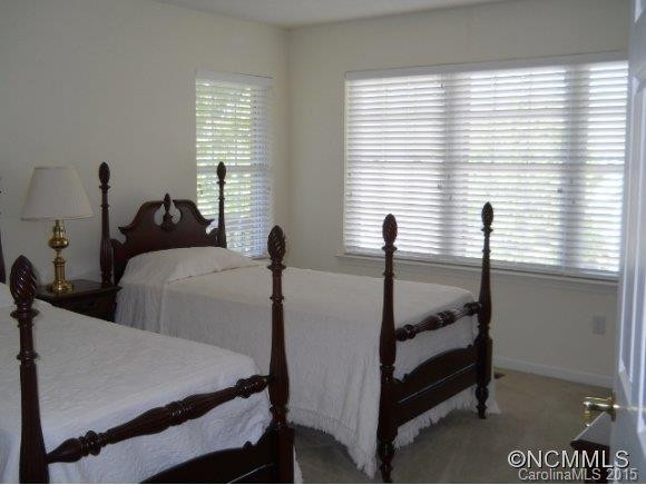 20 W.  Danbury Ln - Photo 18