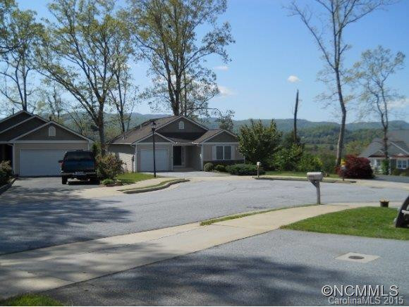 20 W.  Danbury Ln - Photo 22