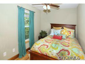 3 Delaware Ave - Photo 16