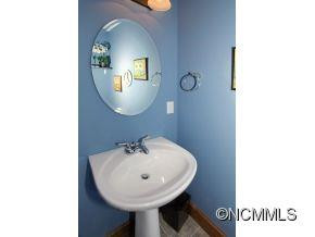 3 Delaware Ave - Photo 10