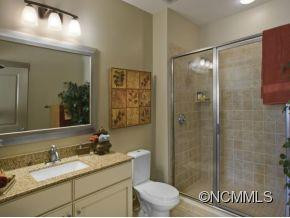 5 FARLEIGH ST #307 - Photo 7