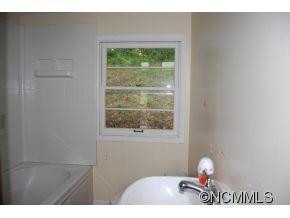 74 Samuel Ln. - Photo 4