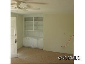 - Photo 2