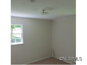  - Photo 5