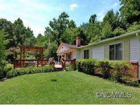 108 WEST LAKE AVENUE - Photo 2
