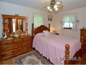 108 WEST LAKE AVENUE - Photo 9