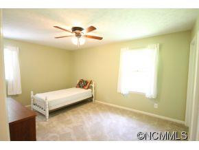 129 Foxhall Rd - Photo 15