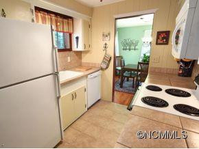 27 WEST LAKE VIEW - Photo 10