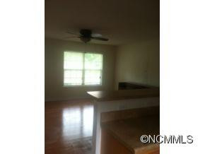 87 crayton - Photo 3