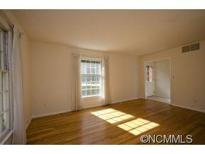 110 Idlewood - Photo 3