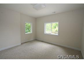 396 Ravenwood Lane - Photo 17
