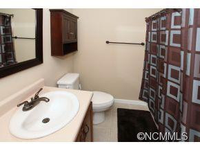 15E Lees Creek Road - Photo 12