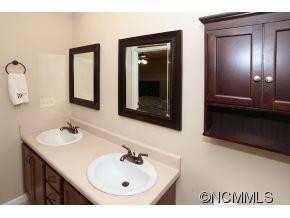 15E Lees Creek Road - Photo 13