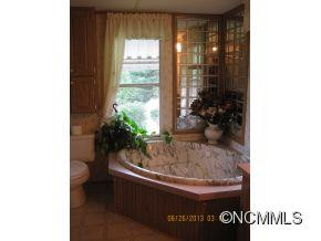 12 Westview Drive - Photo 6