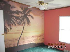 128 Pinnacle Heights - Photo 2