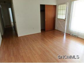 47 Evelake Dr - Photo 2