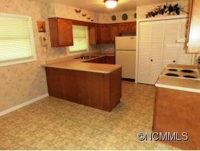 47 Evelake Dr - Photo 3